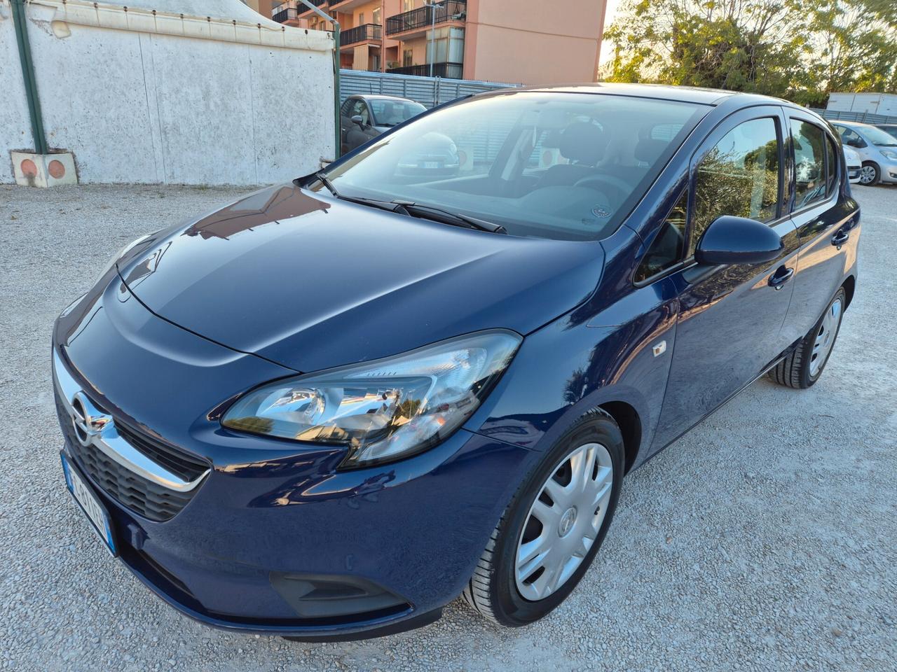 Opel Corsa 1.2 5 porte