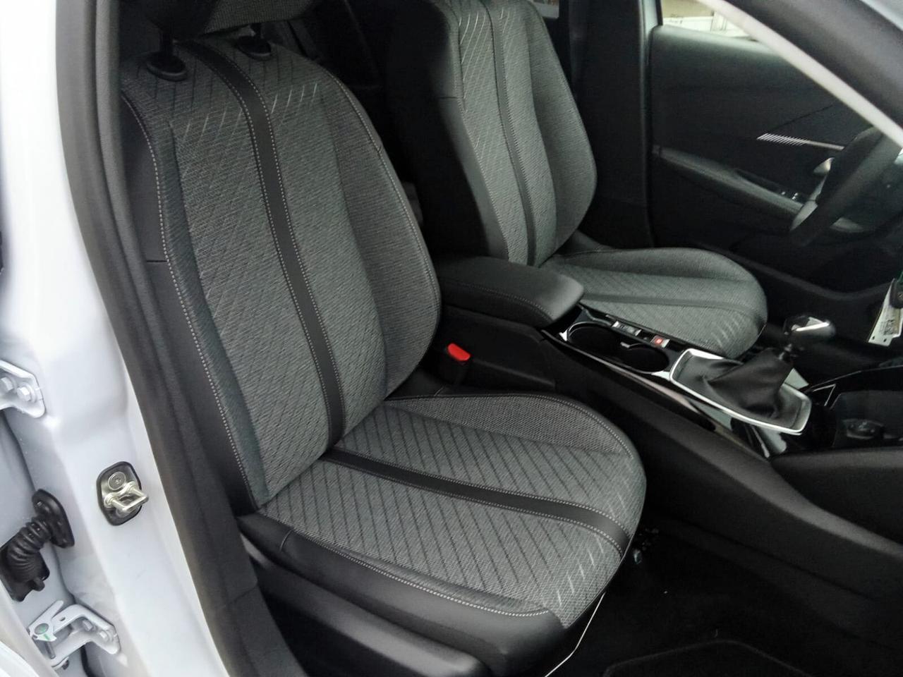 Peugeot 208 PureTech 100 Stop&Start 5 porte Style