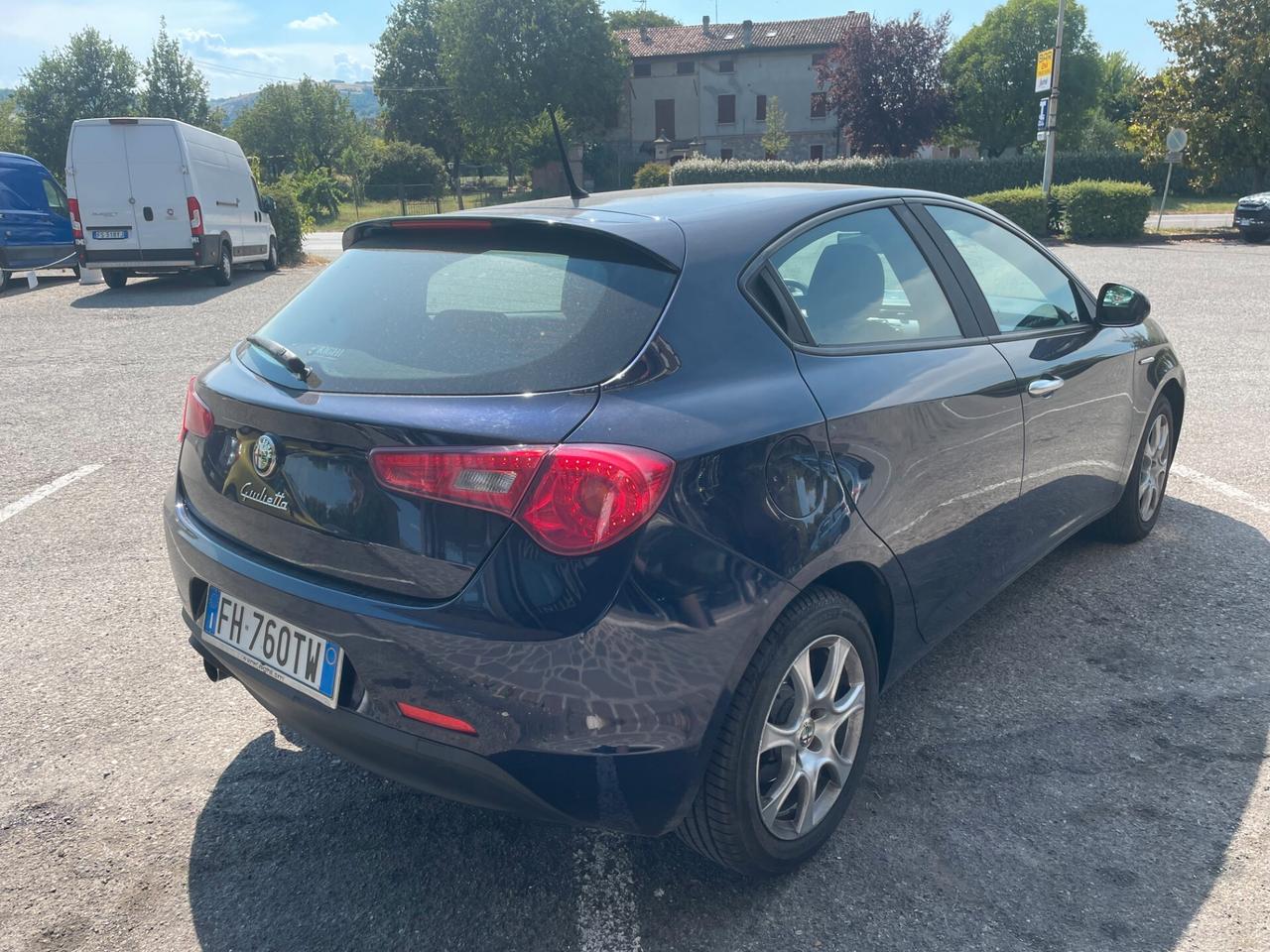 Alfa Romeo Giulietta 1.6 JTDm-2 105 CV Distinctive