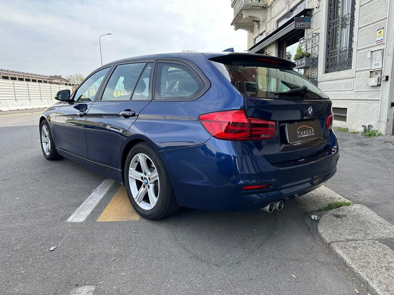 Bmw 320 Toruring Business Advantage 320 d #10348