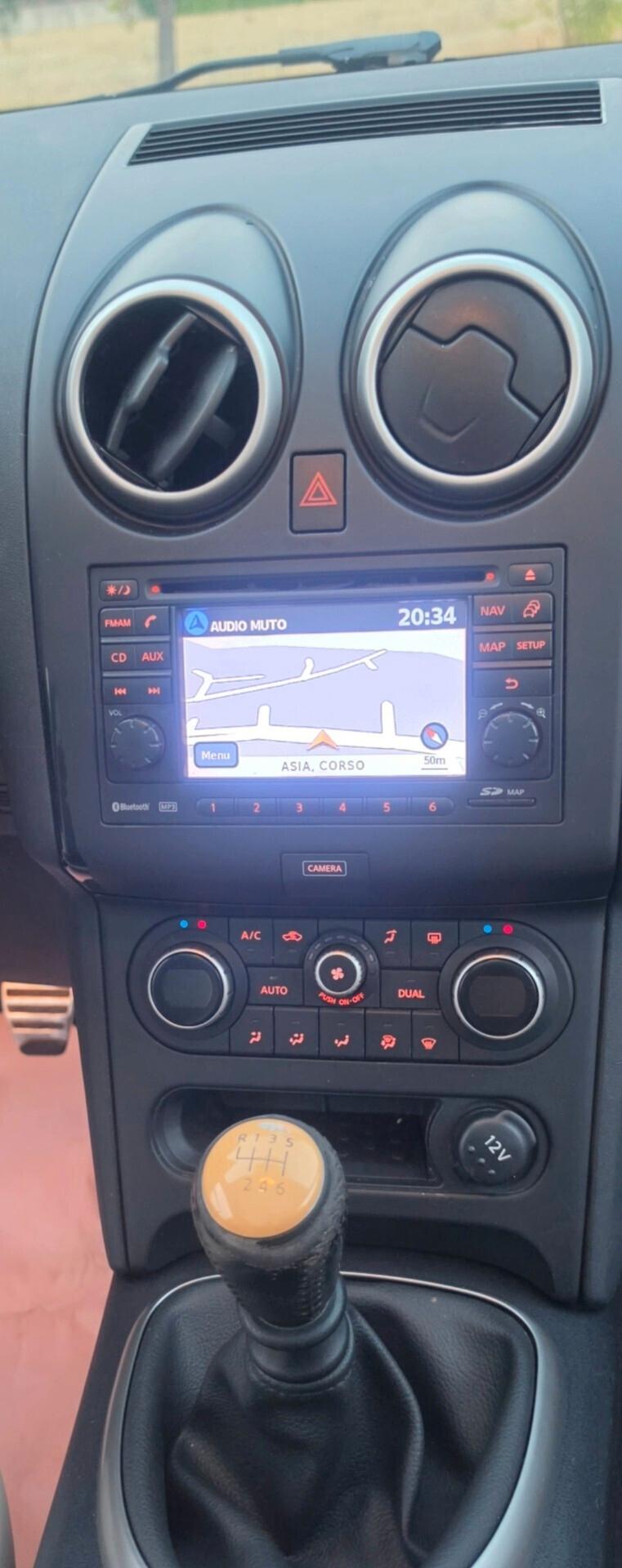 Nissan Qashqai 1.6 dCi DPF Tekna