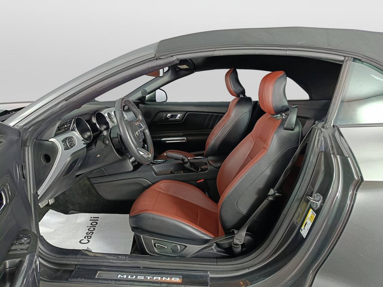 FORD Mustang VI 2015 Convertible - Mustang Convertible 2.3 ecoboost 317cv auto