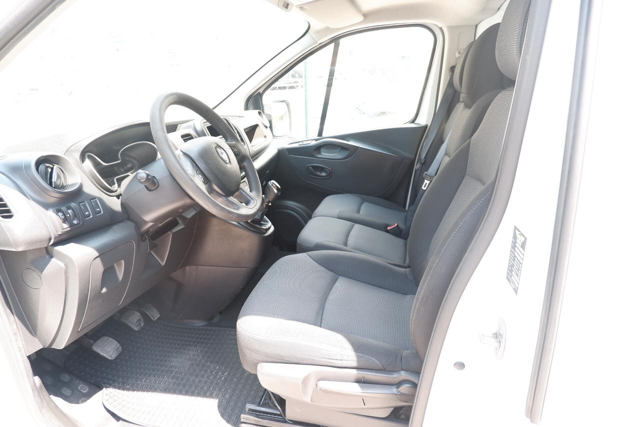 Renault TRAFIC T27 2.0 dci 145cv PC-TN Furgone Energy Ice