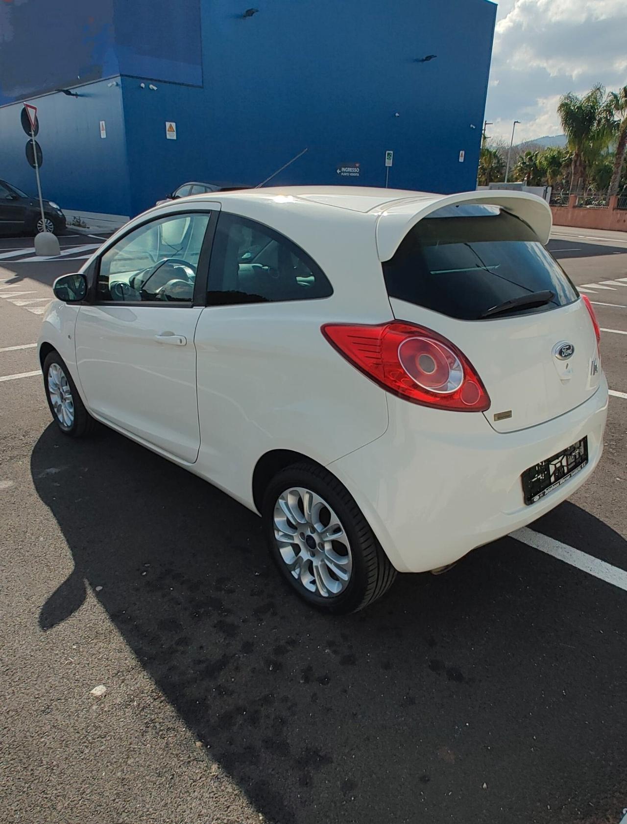 Ford Ka 1.2 8V 69CV Titanium