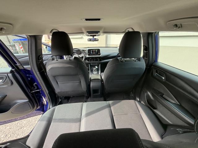 NISSAN Qashqai MHEV 158 CV Xtronic Business