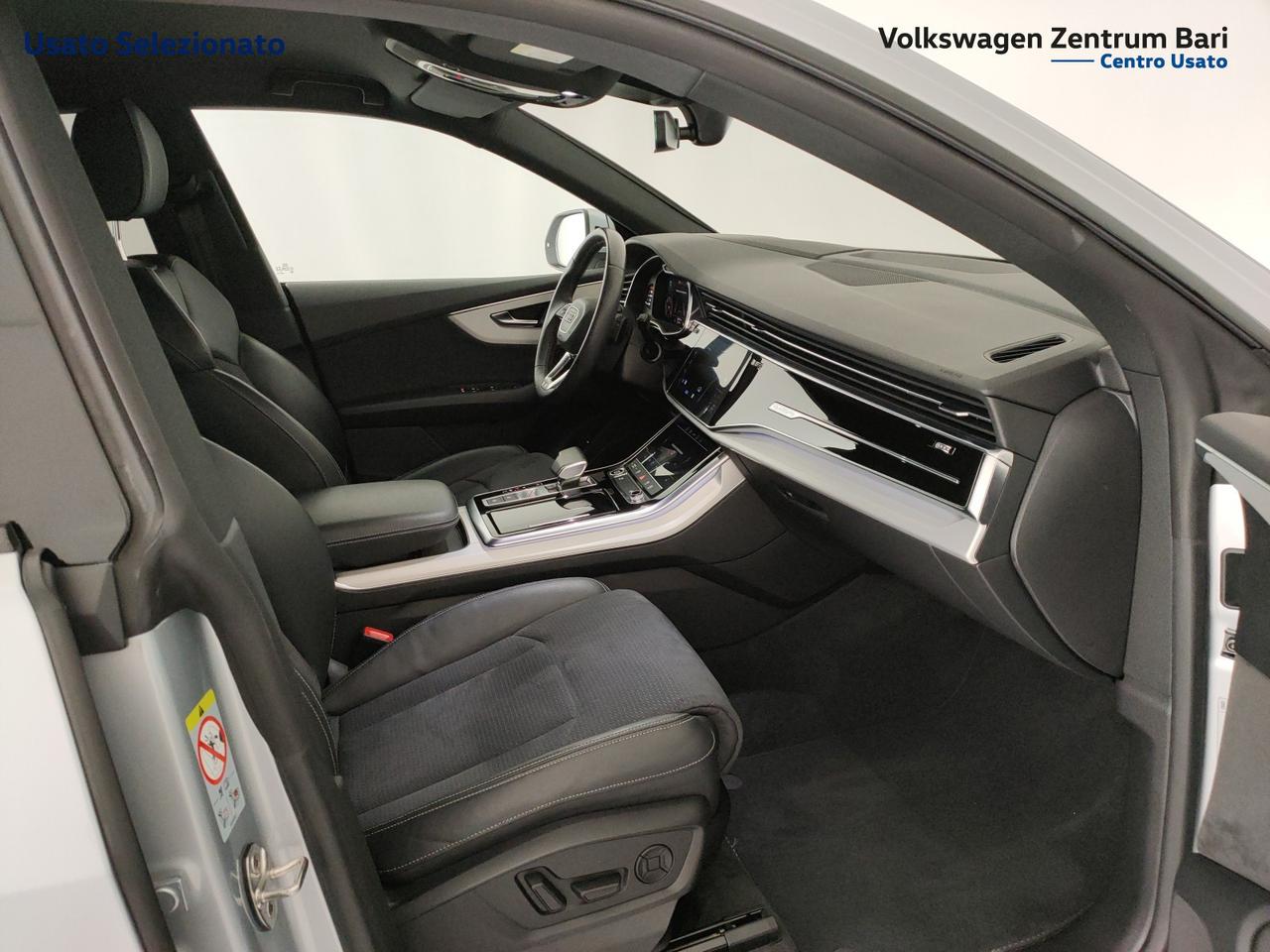 Audi Q8 50 3.0 tdi mhev quattro tiptronic