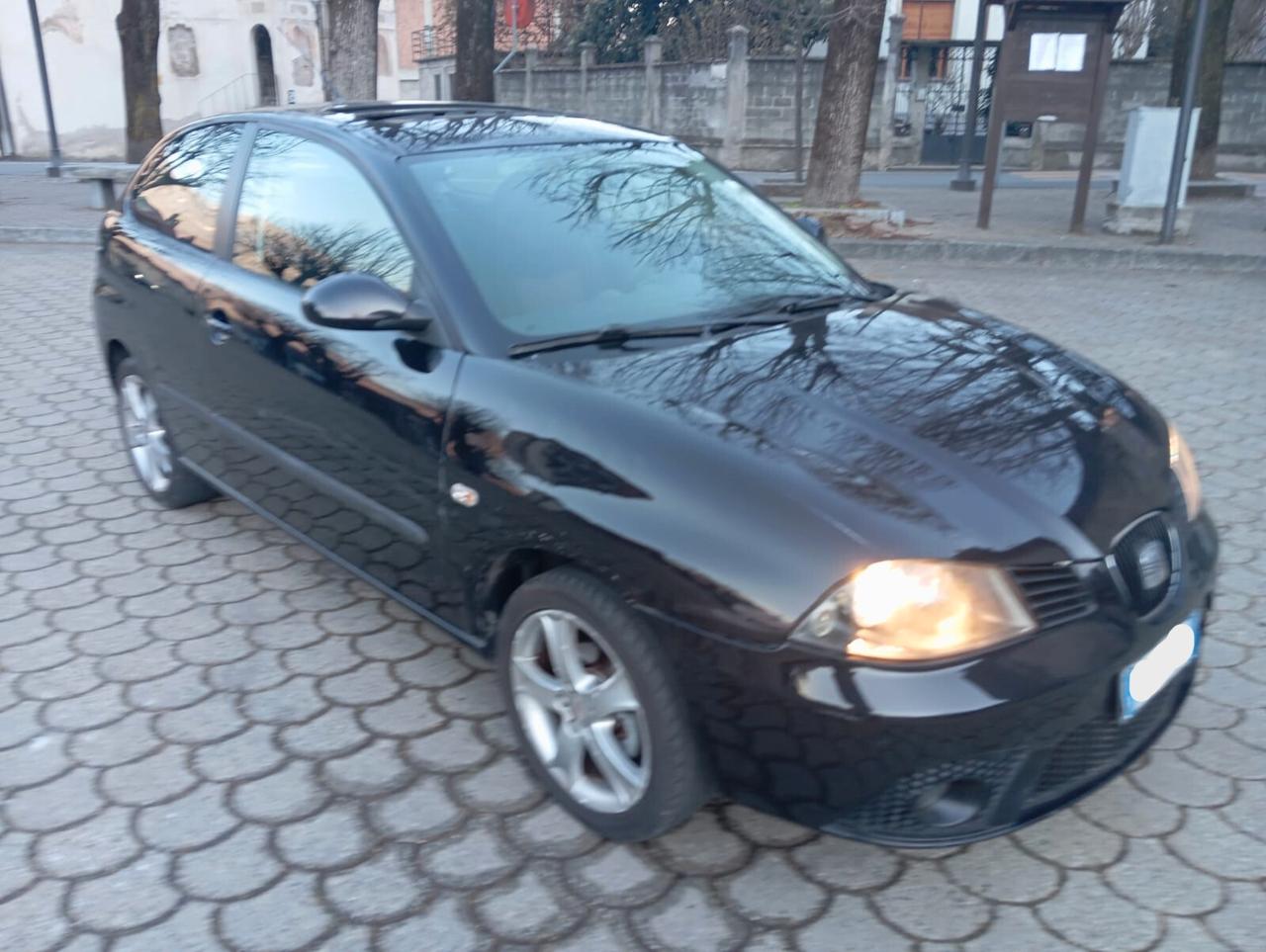 SEAT IBIZA SPORT 1.4 16 V 101 CV- TETTO -CLIMA - CRUISE CONTROL