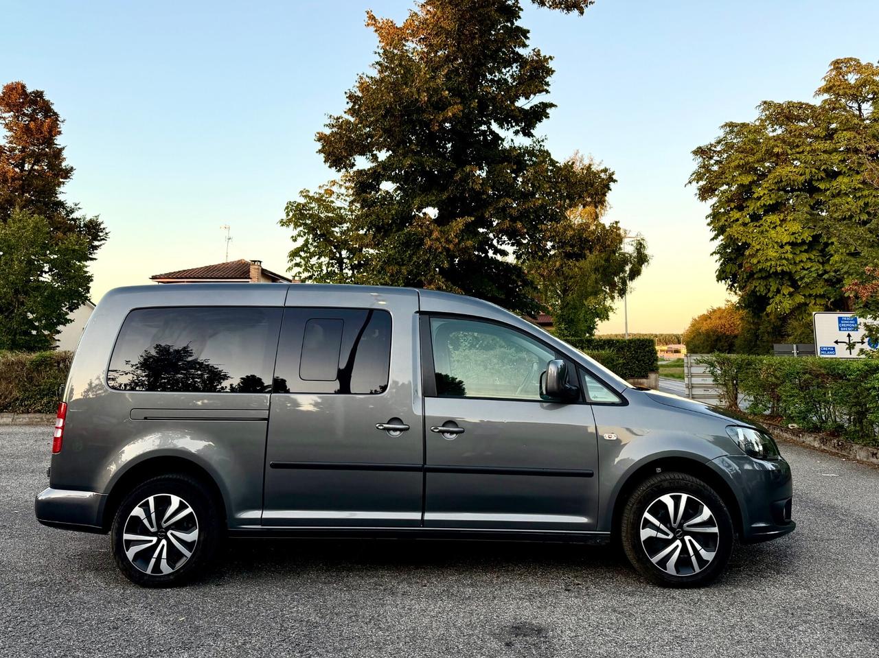 Volkswagen Caddy 1.6 TDI 102 CV DSG 5p. Trendline