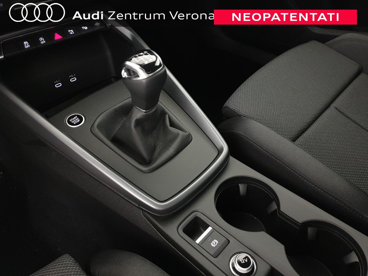 Sedan 30TFSI 116CV Business Advanced