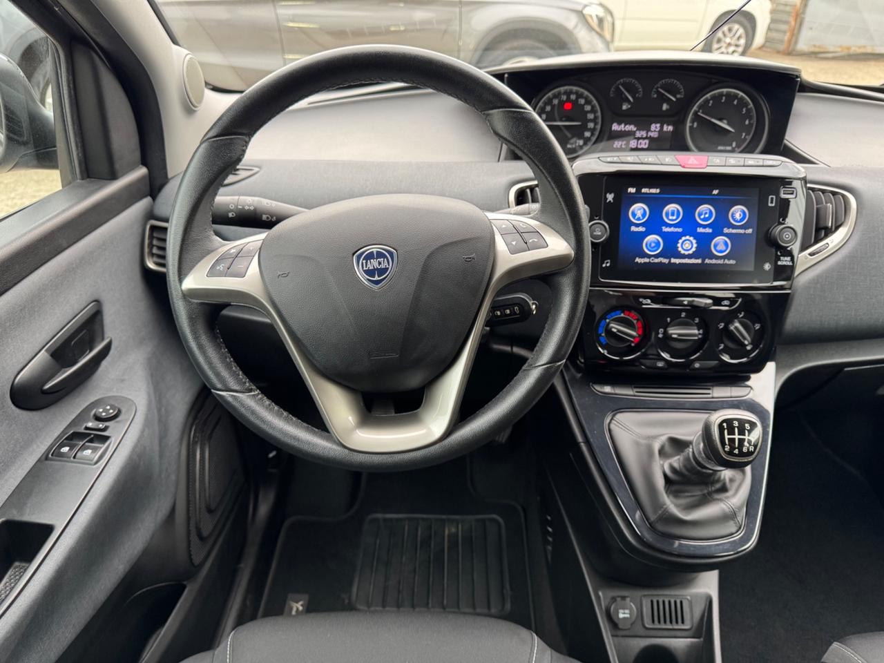 Lancia Ypsilon 1.0 69cv FireFly S&S Hybrid Gold 2022