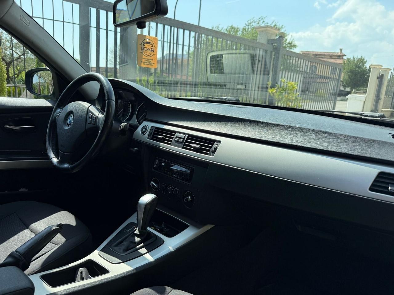 BMW SERIE 3 318D TOURING MSPORT