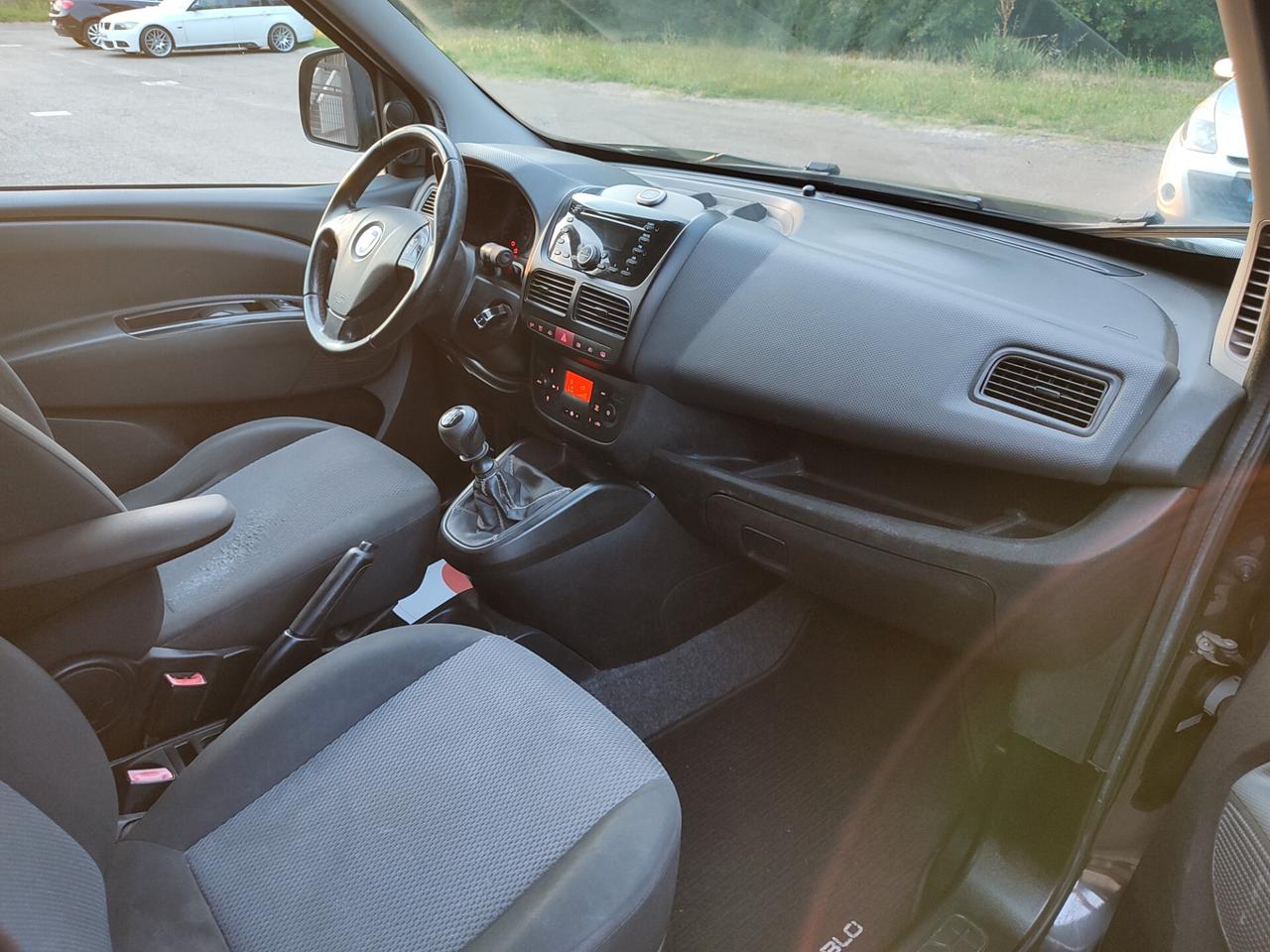 FIAT DOBLO 2011 A METANO DI CASA 1.4T-JET STUPENDO