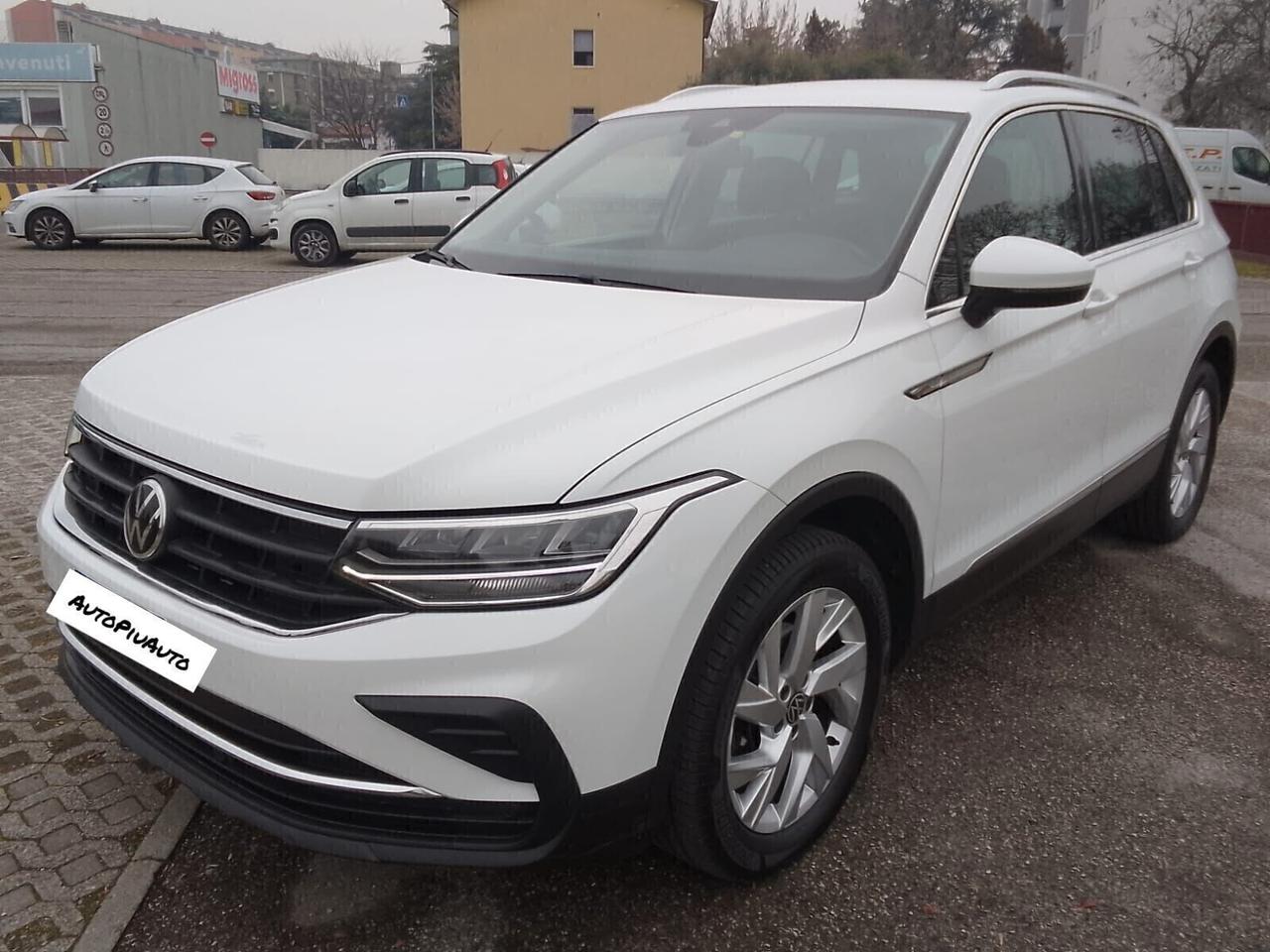 Volkswagen Tiguan 2.0 TDI 150 CV SCR DSG 4MOTION R-Line