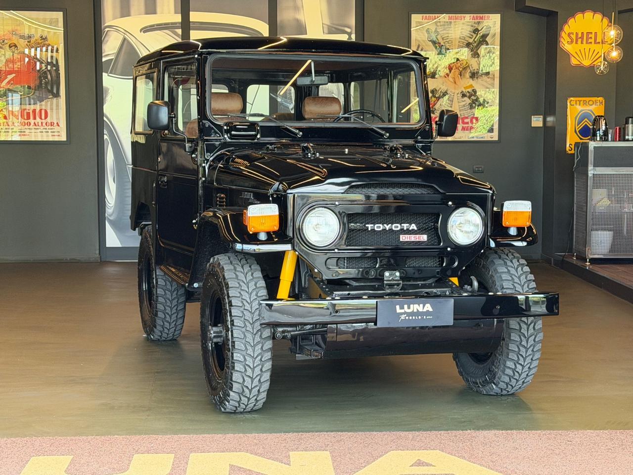 Toyota Land Cruiser BJ 40 Ricondizionato "The World's Style"