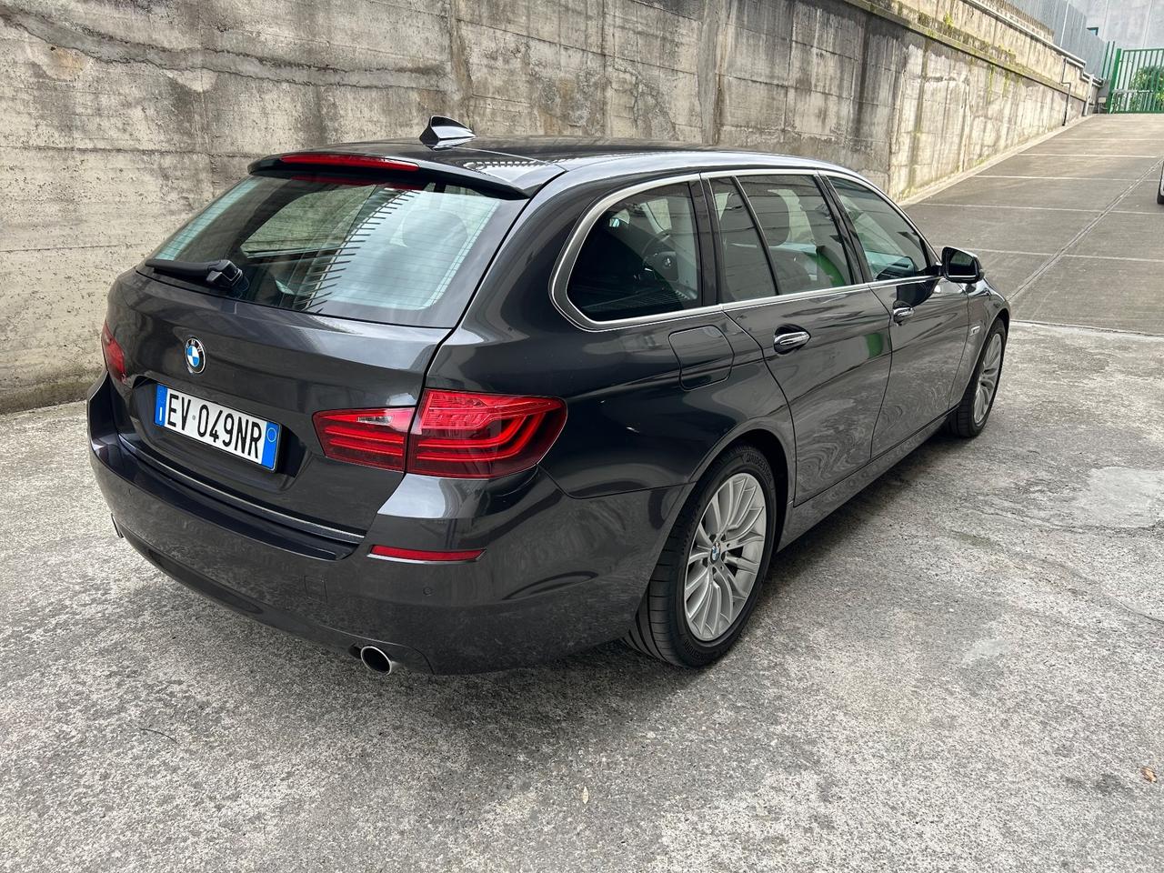 Bmw 535 535d xDrive Touring Luxury