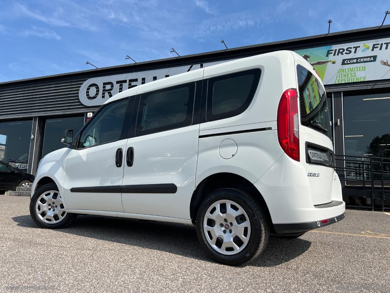 FIAT Doblò 1.6 MJT 120 CV Easy IVA DEDUCIBILE