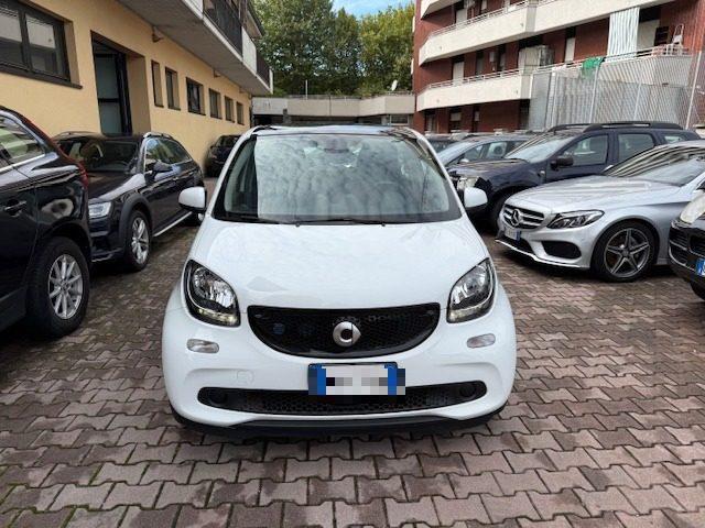 SMART ForFour EQ Prime TETTO PANORAMICO