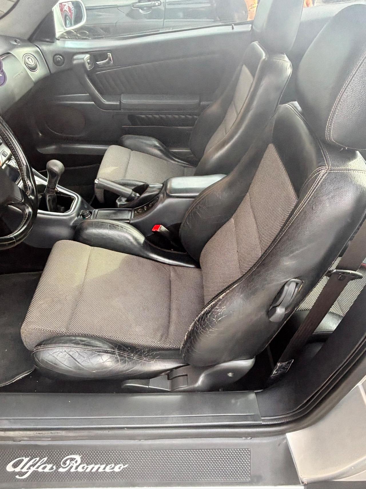 Alfa Romeo GTV 2.0i 16V Twin Spark cat L Cup