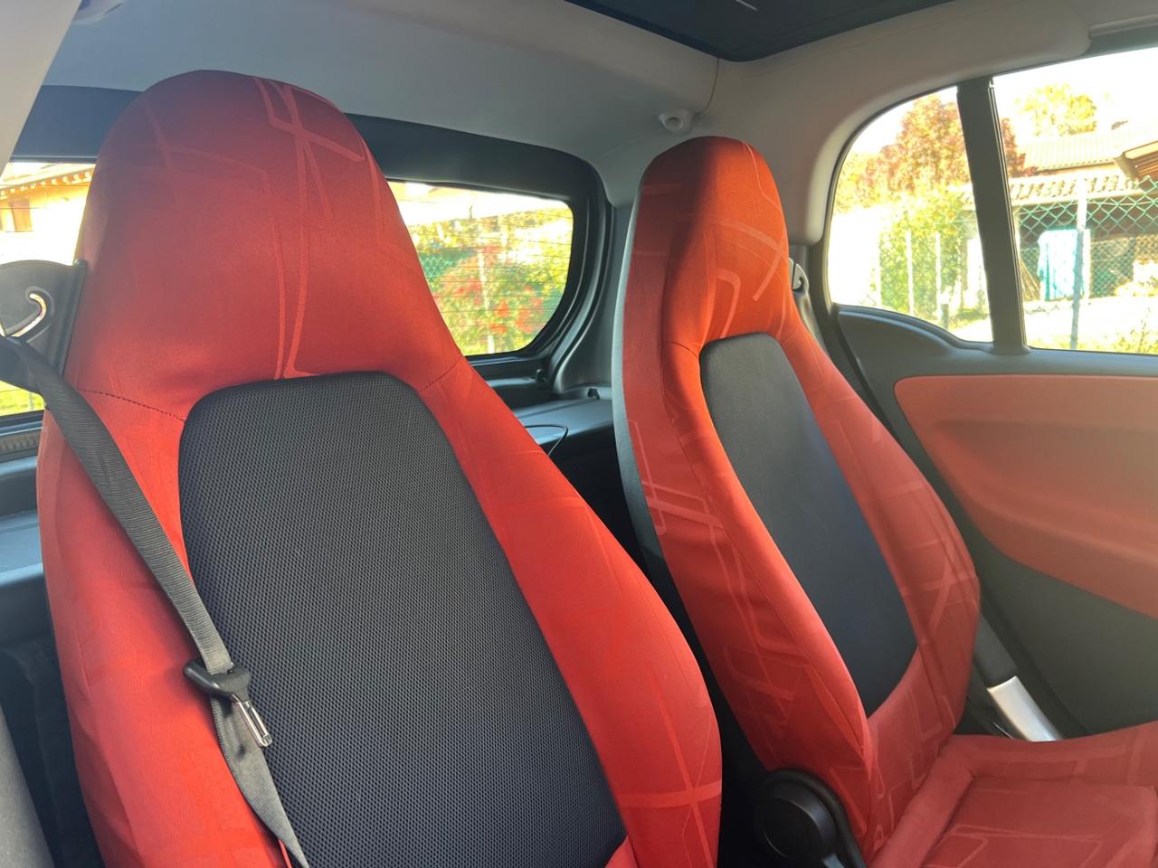 Smart ForTwo 1000 52 kW coupé pure 129000