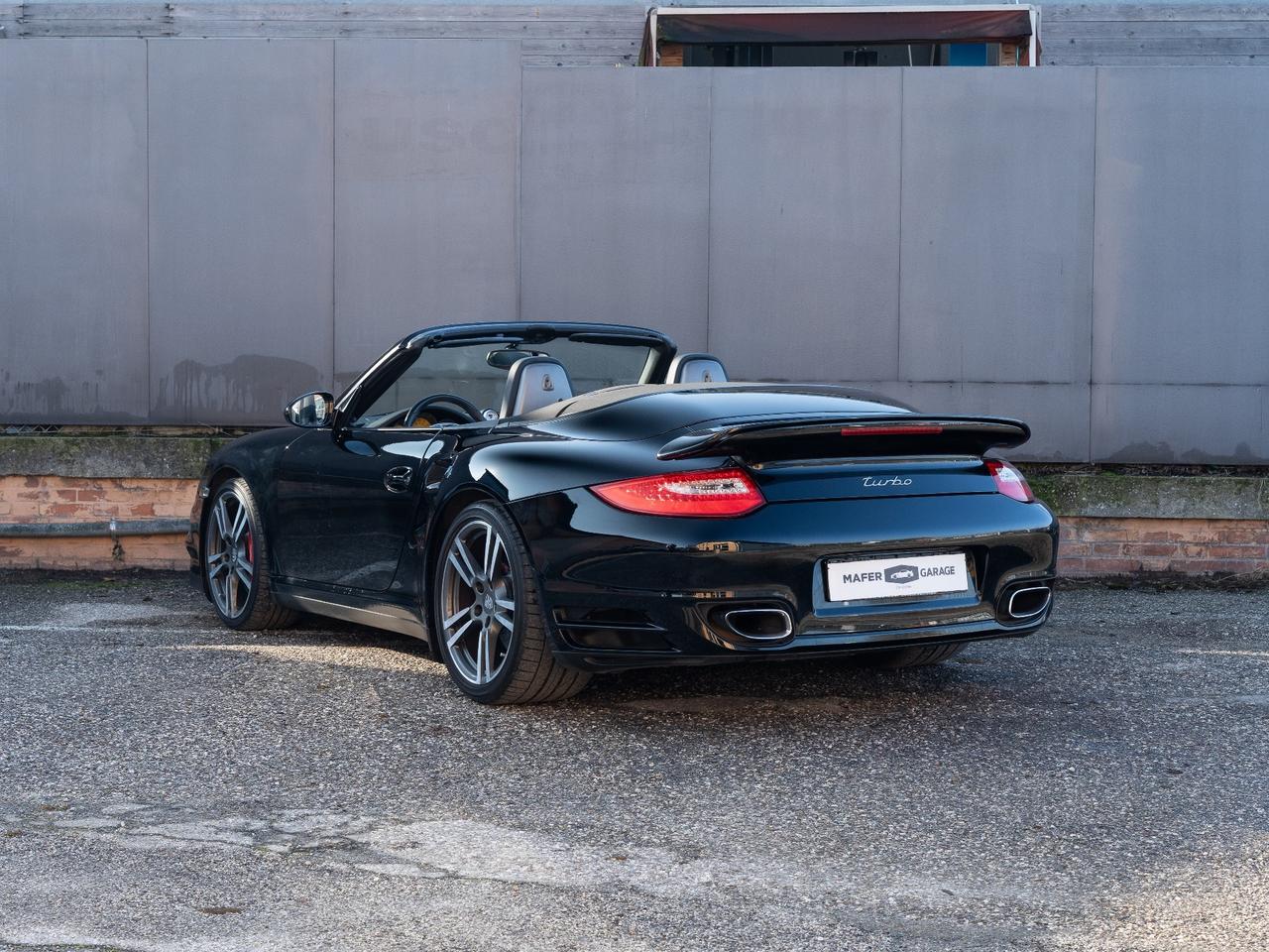 Porsche 911 TURBO CABRIOLET - PDK