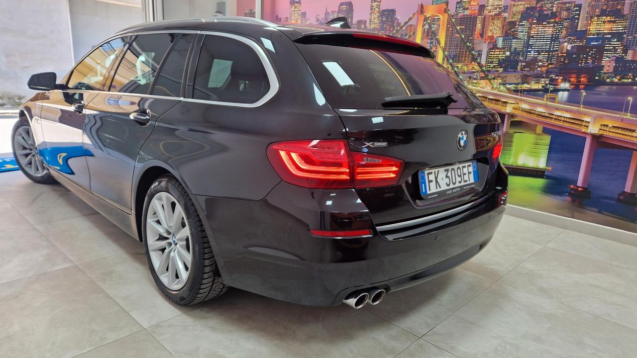 Bmw 520 520d xDrive Touring Luxury