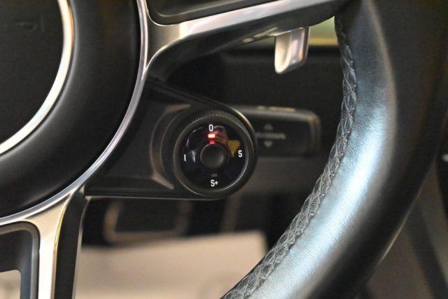PORSCHE 992 911 CARRERA 4 3.0 PDK 370CV TET.RADAR 20"VENT.BOSE