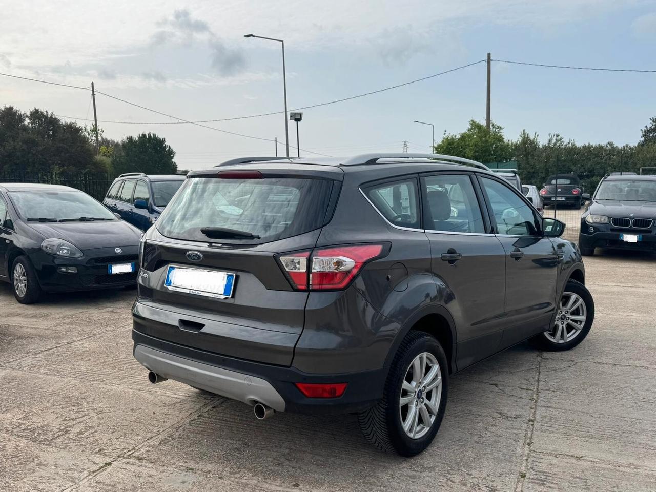 Ford Kuga 2.0 TDCI 120 CV S&S 2WD Business