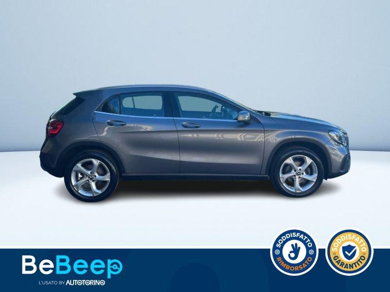 Mercedes-Benz GLA 180 SPORT AUTO