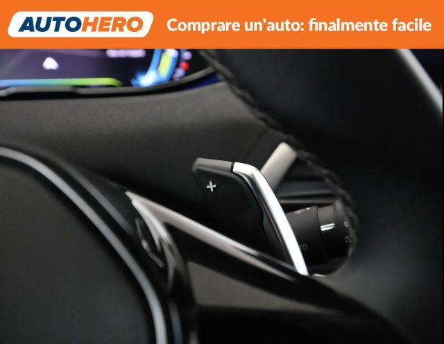 PEUGEOT 3008 Hybrid 225 e-EAT8 Allure Pack