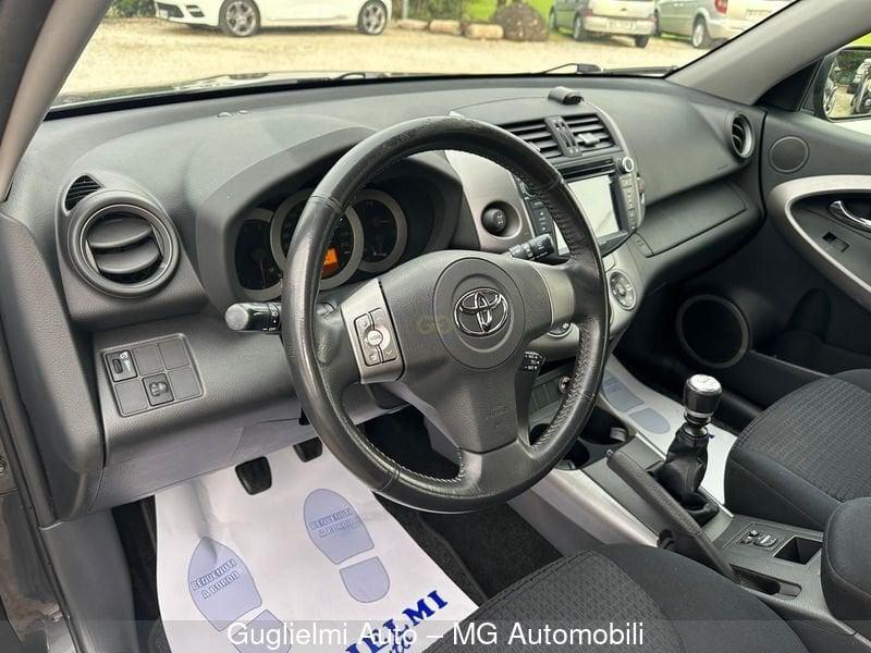 Toyota RAV4 RAV4 2.2 D-4D 177 CV Luxury