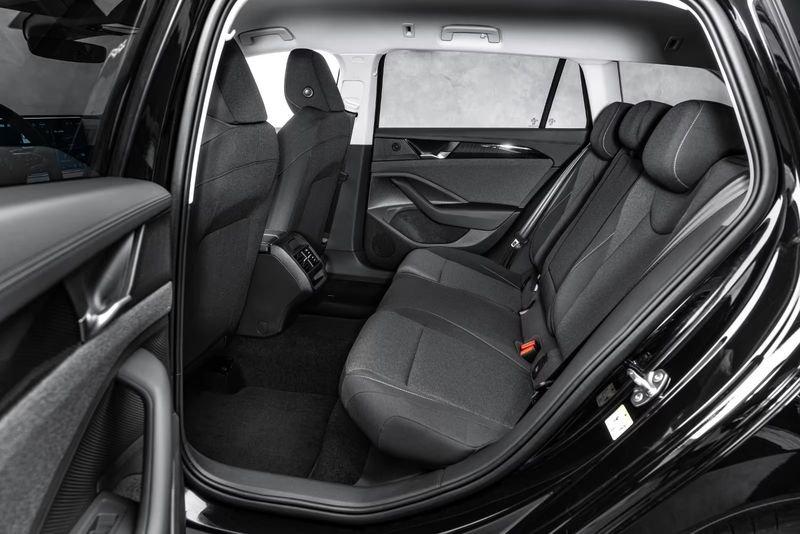 Volkswagen Passat Passat 1.5 eTSI 150 CV ACT DSG Business LED NAVI ACC CAMERA