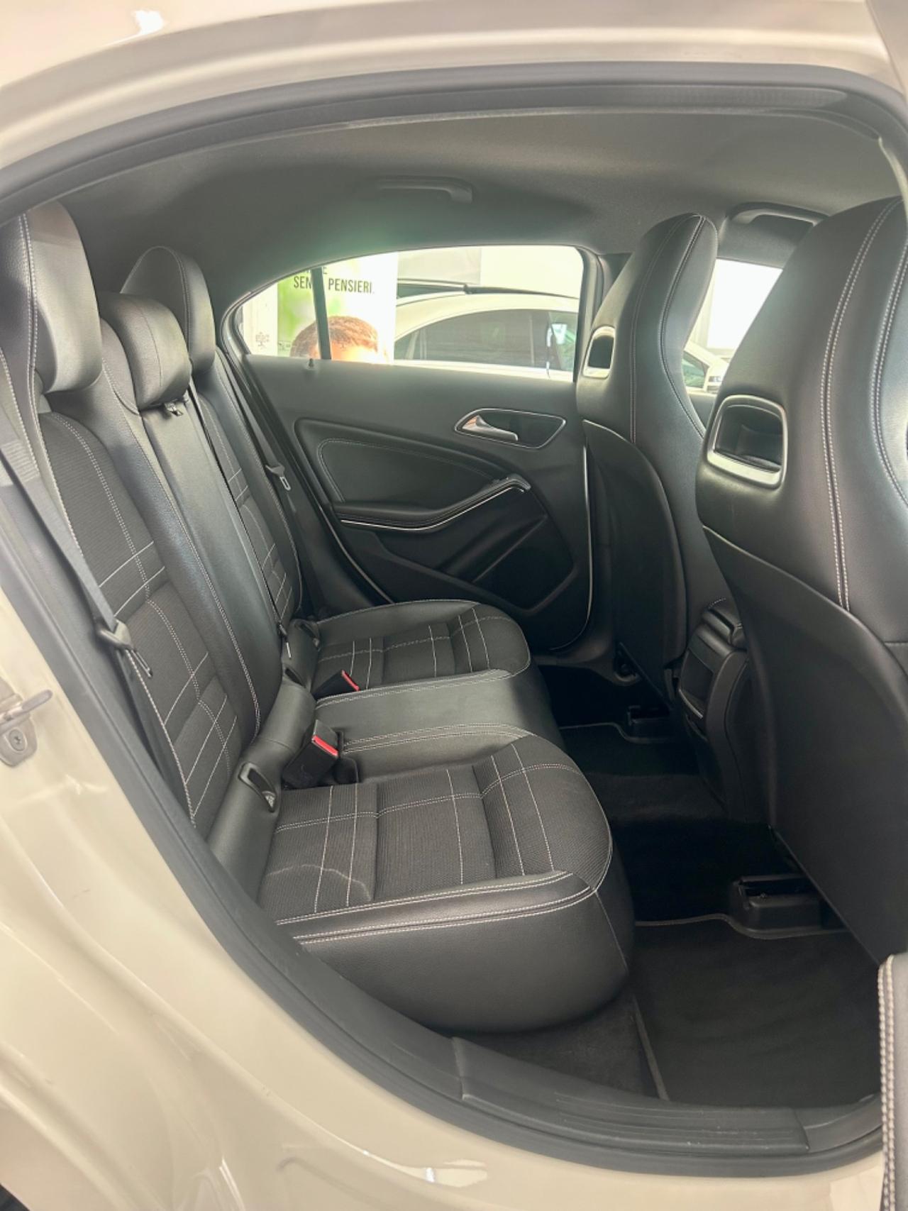 Mercedes CLASSE A 180 d Sport FINANZIABILE