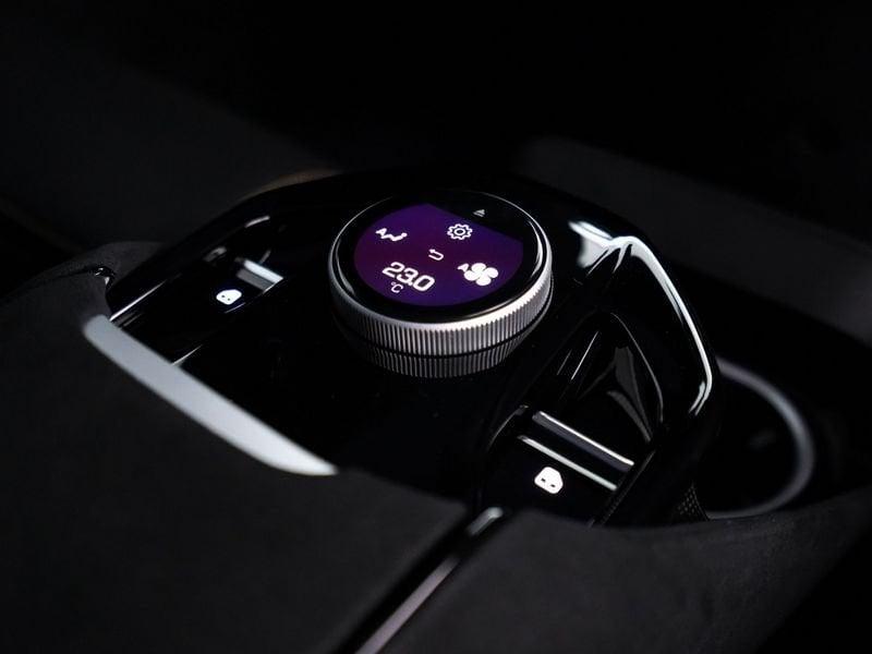 Ferrari Purosangue 6.5 V12 F1 DCT 4WD