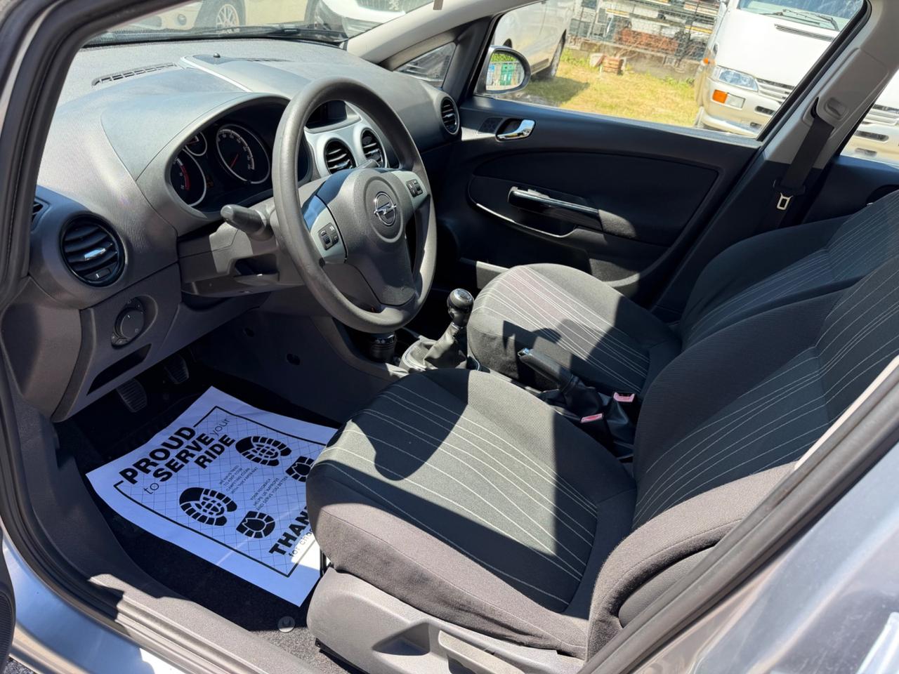 Opel Corsa 1.2 5 porte Easytronic Club