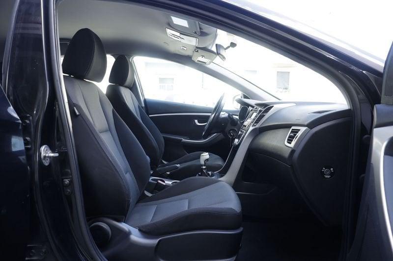 Hyundai i30 Hyundai i30 1.6 CRDi 5p. Comfort Unicoproprietario