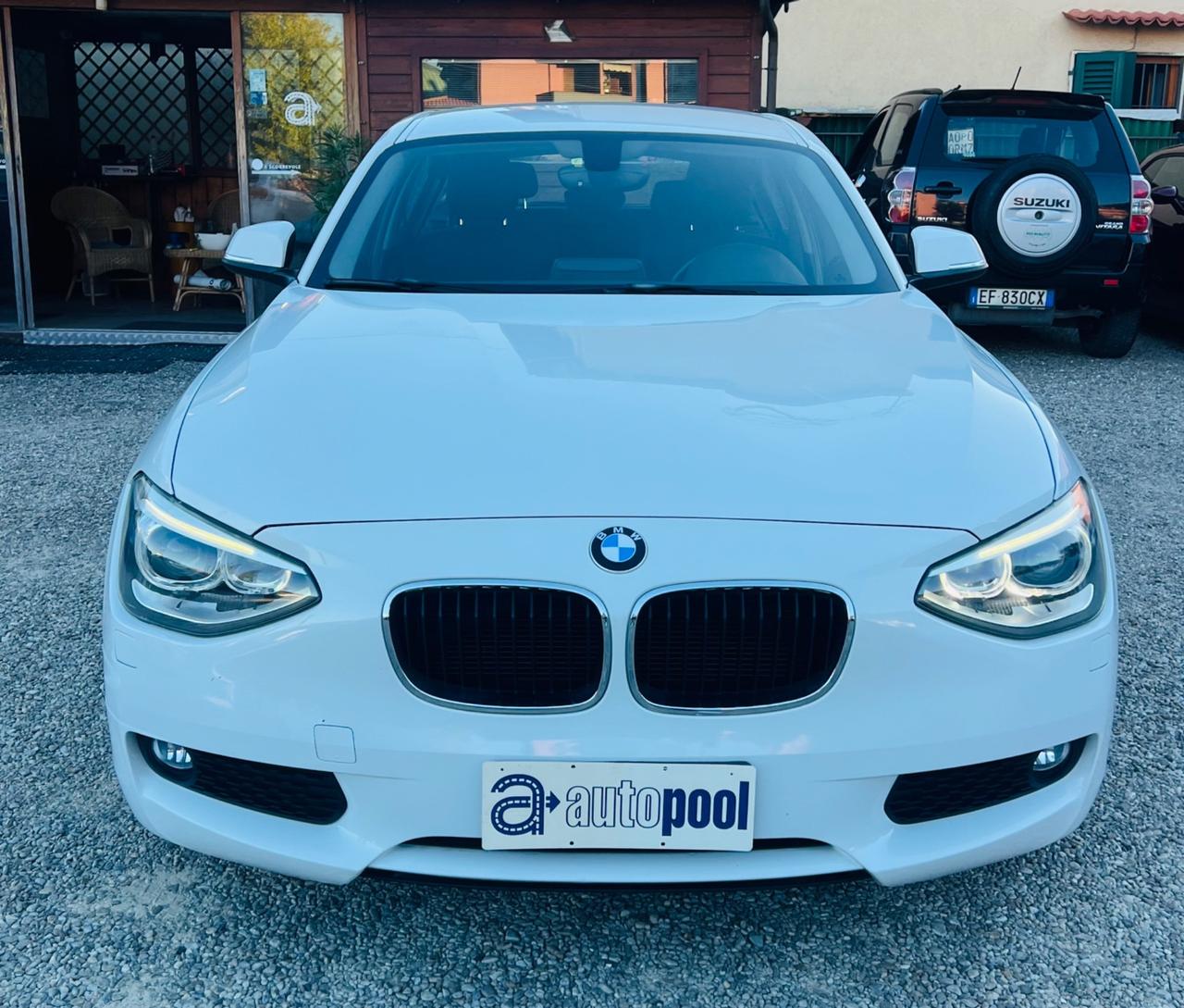 Bmw 116 116i 5p. Unique