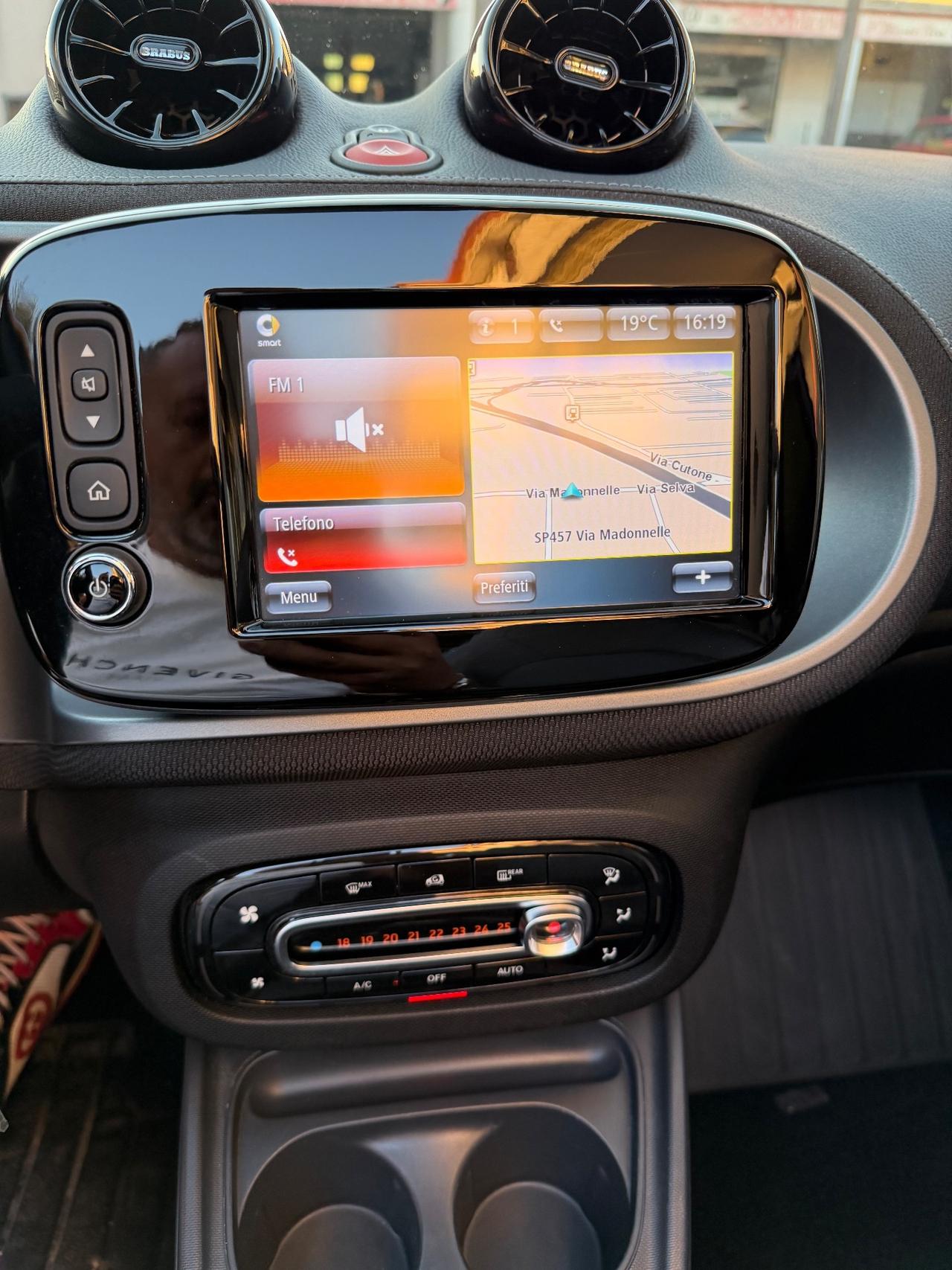 Smart ForTwo BRABUS 0.9 Turbo twinamic cabrio Xclusive 109cv