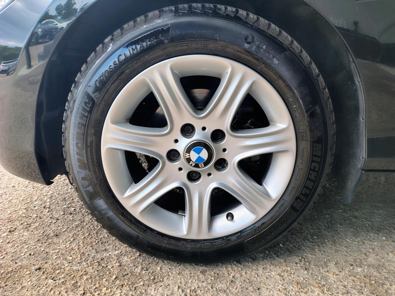 Bmw 114 114d 5p. Unique