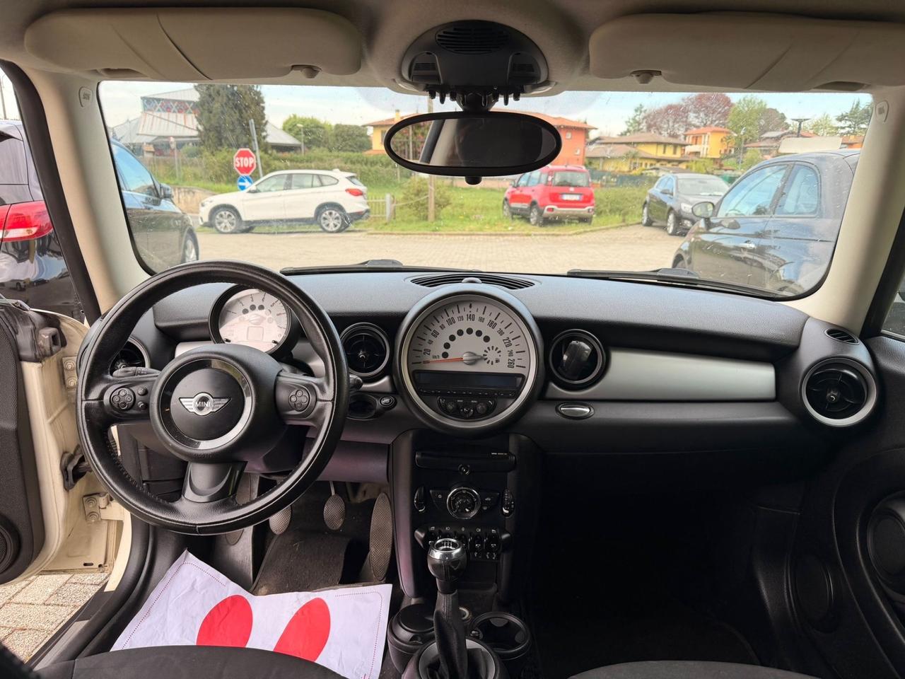 Mini Cooper D 1.6 16V