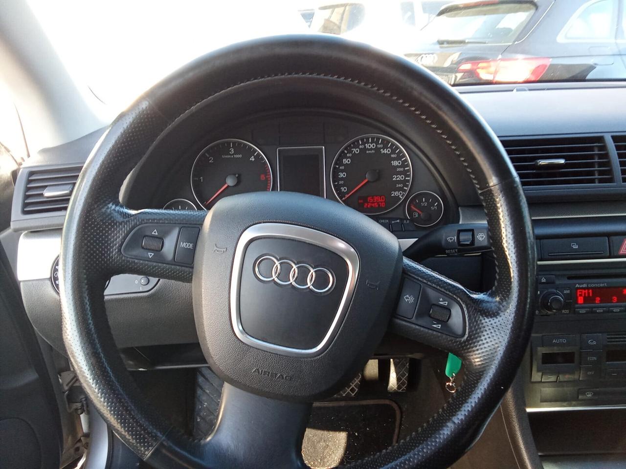 Audi A4 3.0 V6 TDI F.AP. quattro