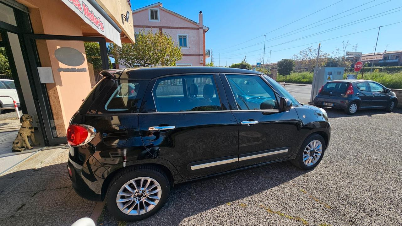 Fiat 500L 1.4 95 CV Lounge tetto panoramico uni neopatentati