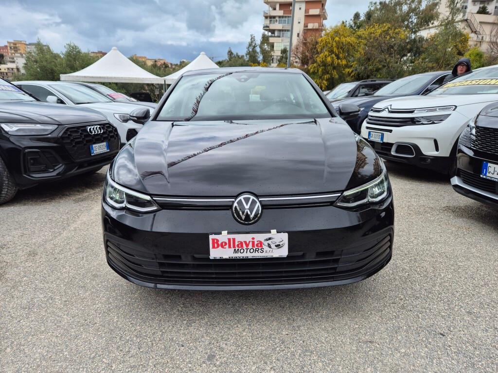Volkswagen Golf 8 1.0 110CV eTSI EVO DSG Life