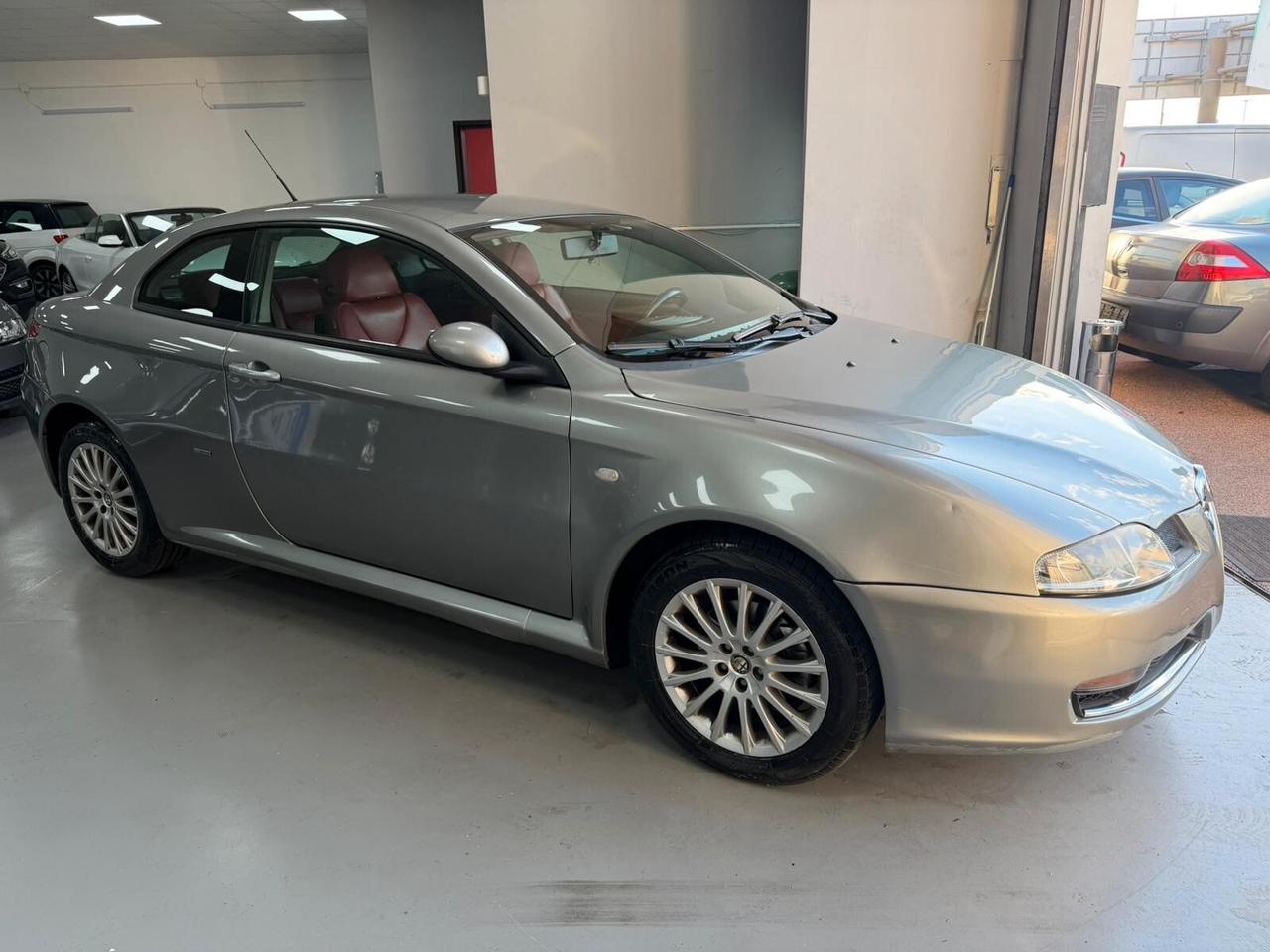 Alfa Romeo GT 1.9 JTDM 16V Progression