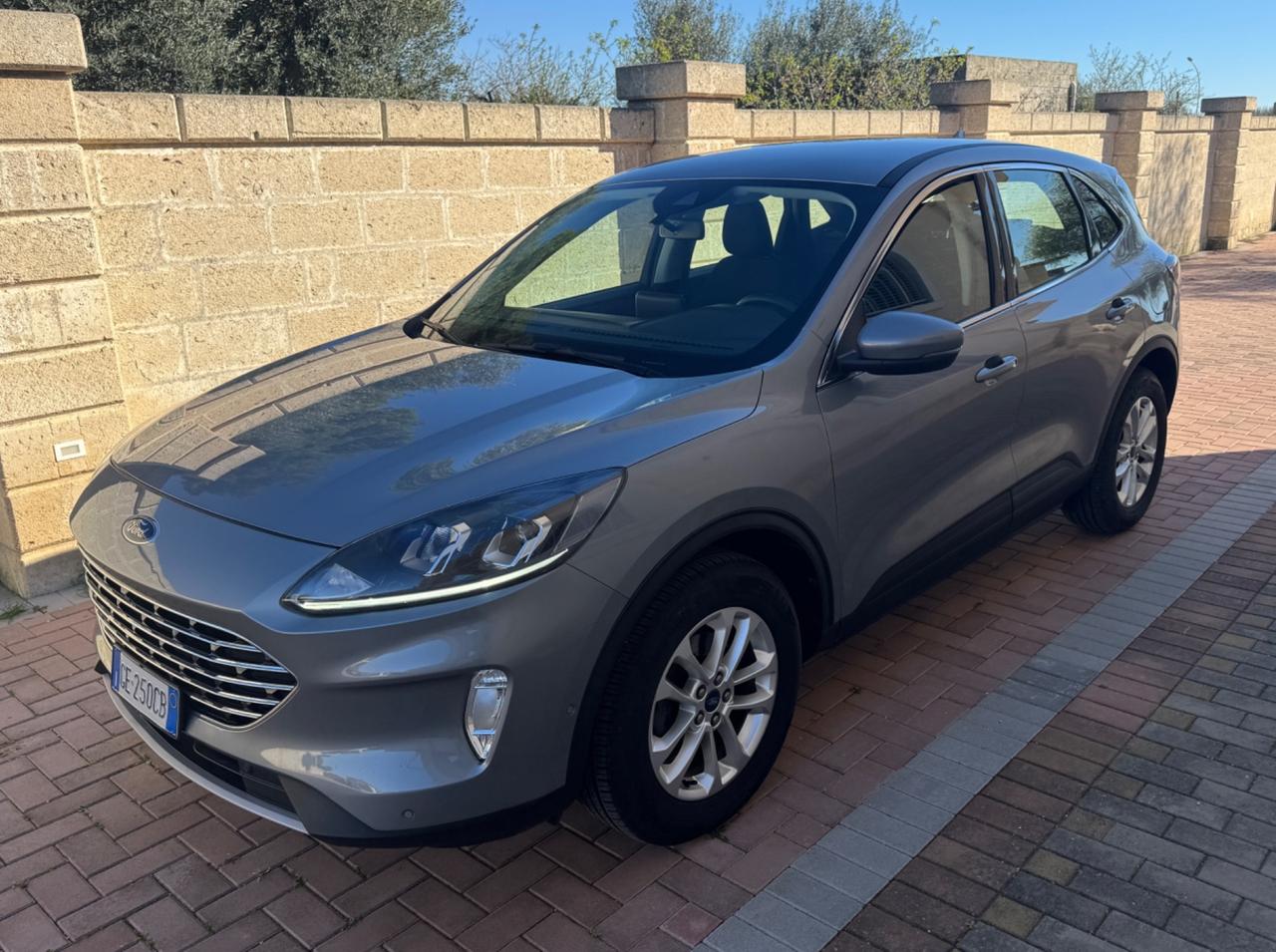 Ford Kuga 1.5 TDCI 120 CV Titanium