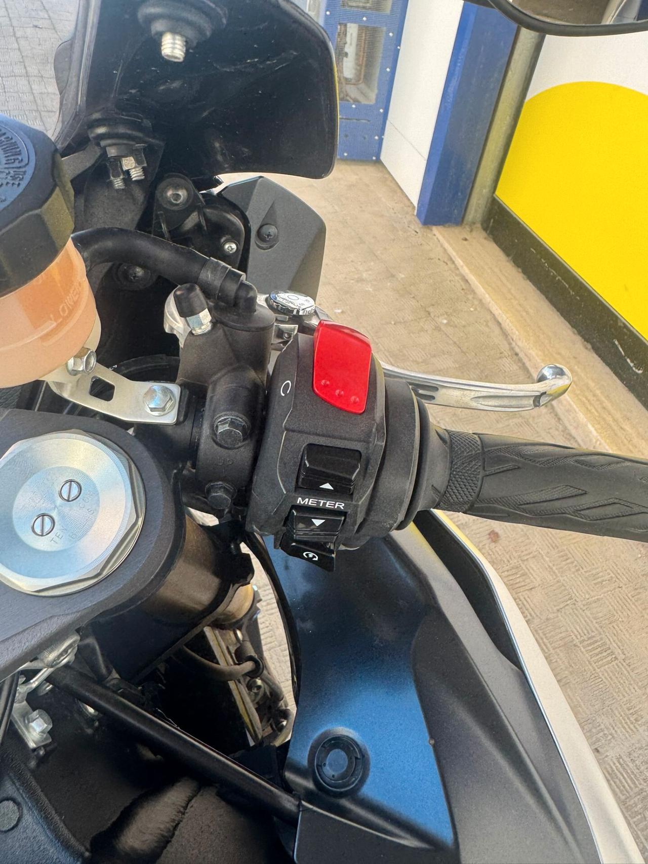 Suzuki GSX R 1000
