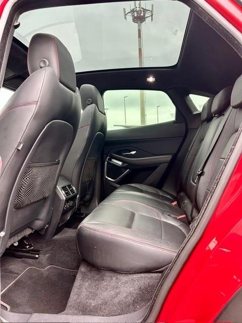 Jaguar E-Pace 2.0D 180 CV AWD R dynamic Chequered Flag