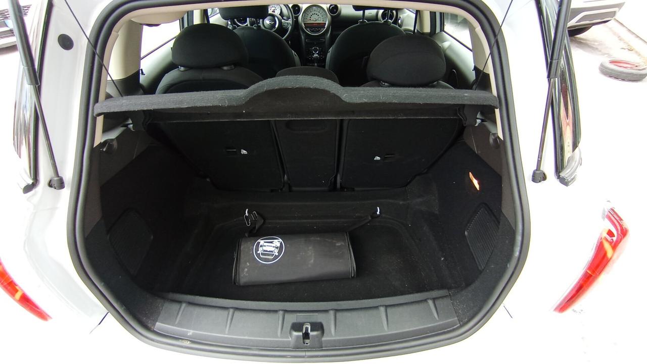 MINI COOPER D COUNTRYMAN 2.0 TDI 4X4 AUT.