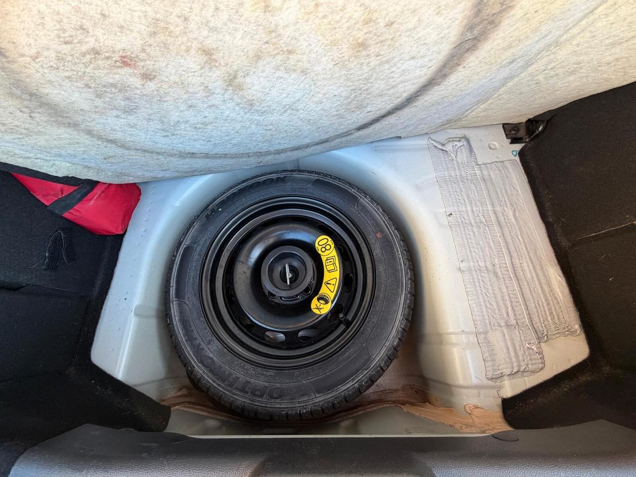 Ford Fiesta Cambio Automatico Black & White