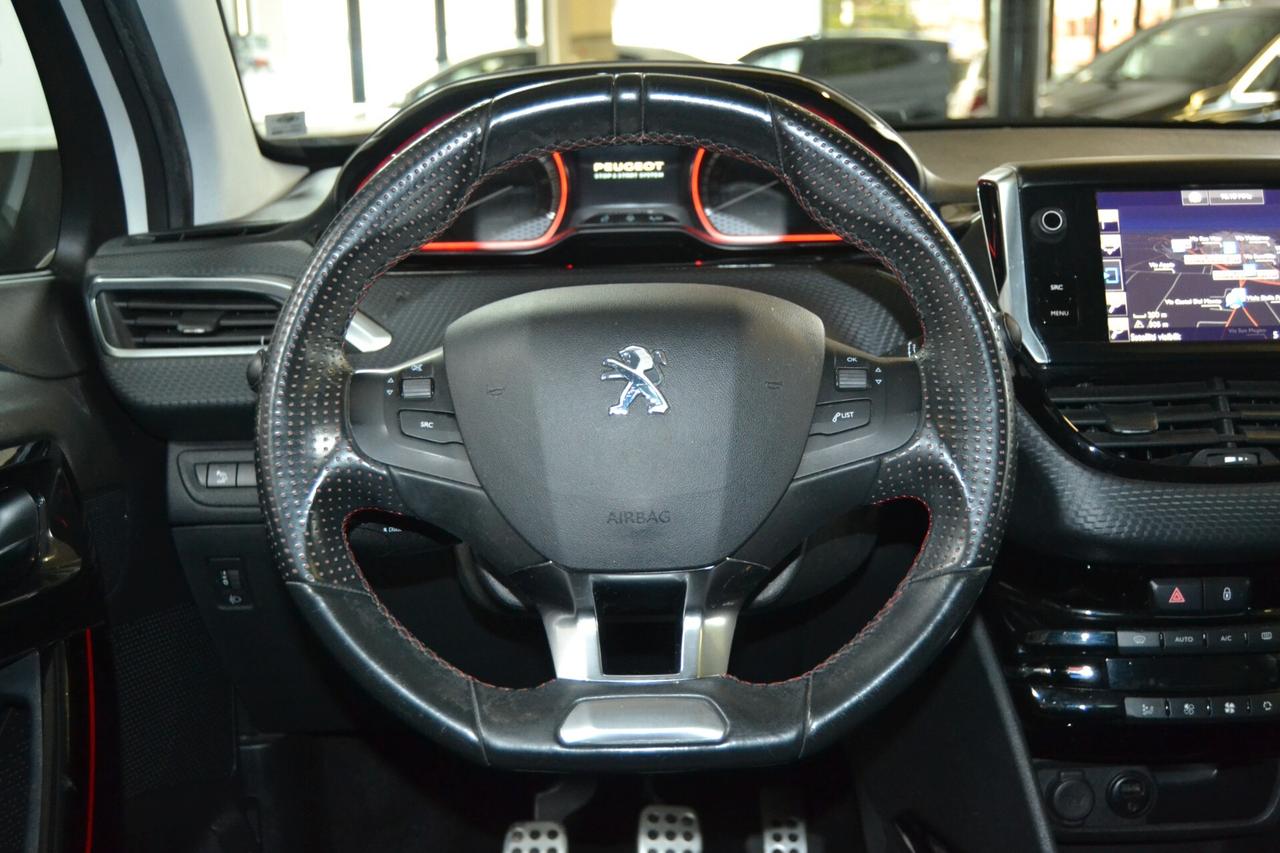 Peugeot 2008 BlueHDi 120 GT-Line Navi/Tetto