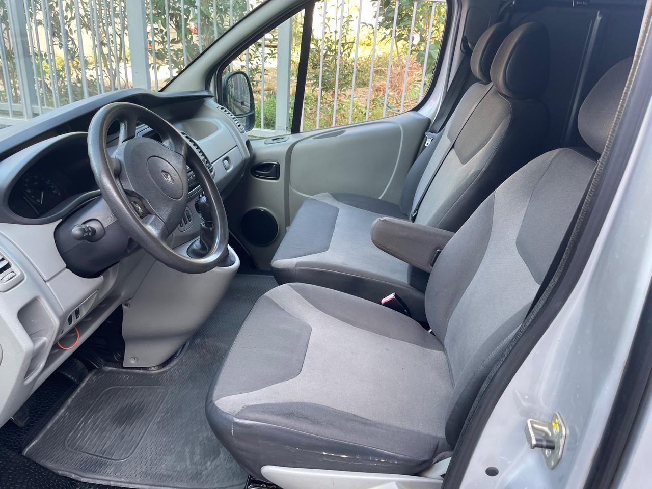 Renault Trafic T27 2.5 dCi/150 PC-TN Furgone DPF
